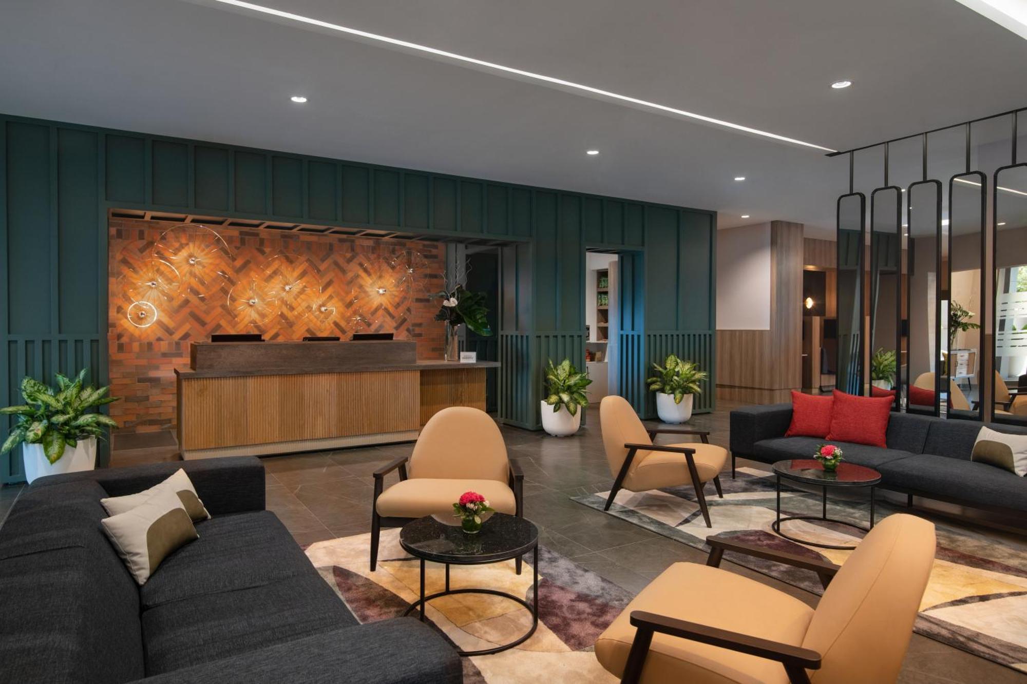 Courtyard By Marriott Santo Domingo Hotel Exterior photo
